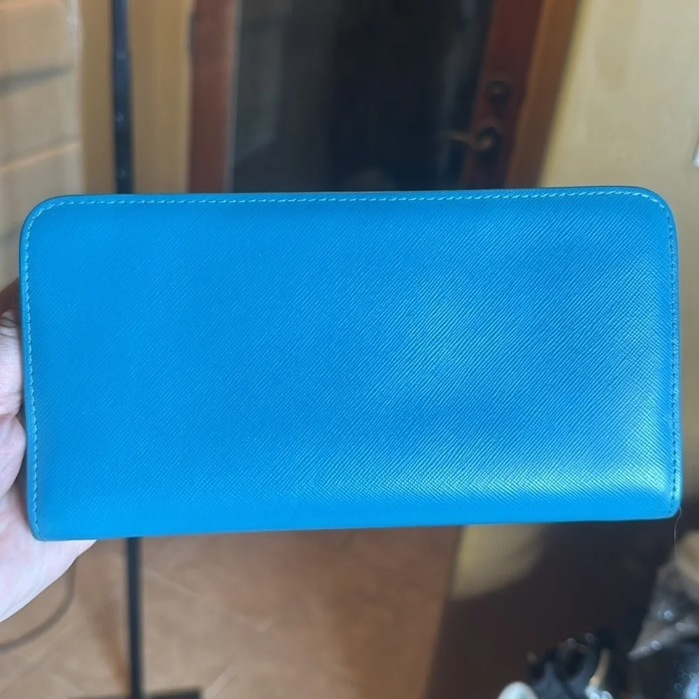 TORY BURCH Zip Around Snap Blue Leather Logo Wallet Clutch